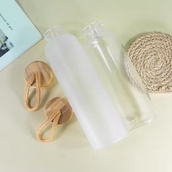 Bottiglia d'acqua per bicchiere in vetro colorato trasparente satinato da 750 ml personalizzato per sublimazione all'ingrosso con coperchio in bambù